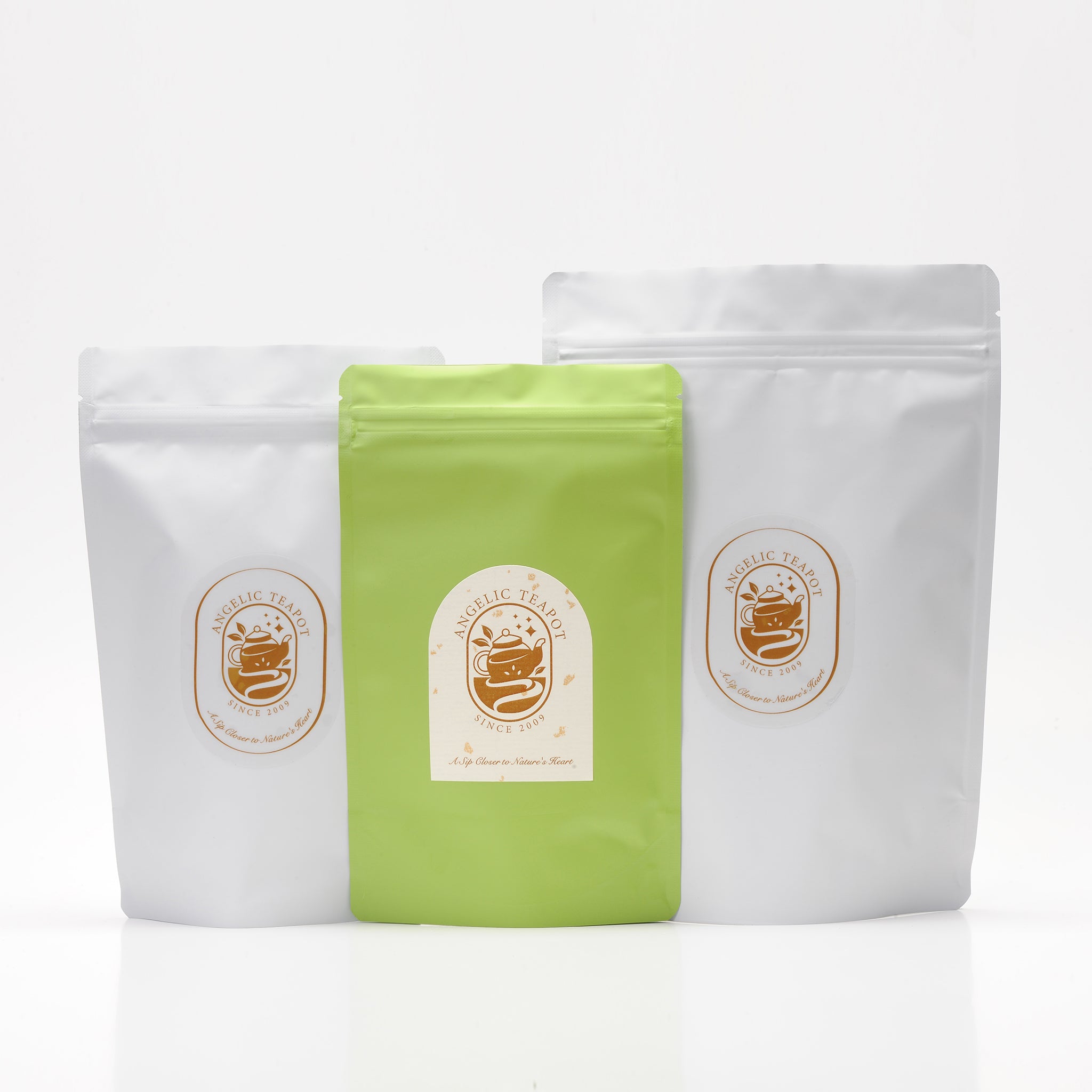 ORGANIC AT THE WATERFRONT